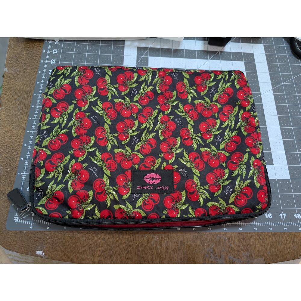 Betsey Johnson Cherry Print Laptop Sleeve Case Padded 13" 14" MacBook Notebook